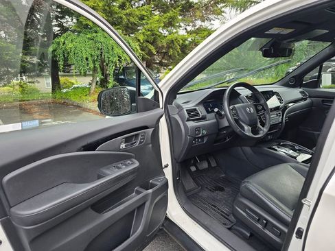 Used 2019 Honda Passport Touring image 7