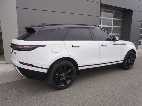 Used 2020 Land Rover Range Rover Velar S image 4