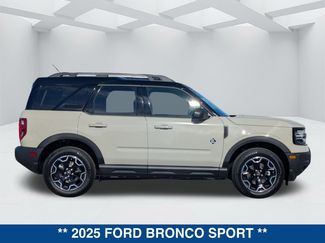 New 2025 Ford Bronco Sport Outer Banks video 3