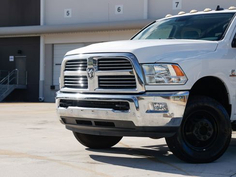 Used 2016 RAM 3500 Lone Star image 43