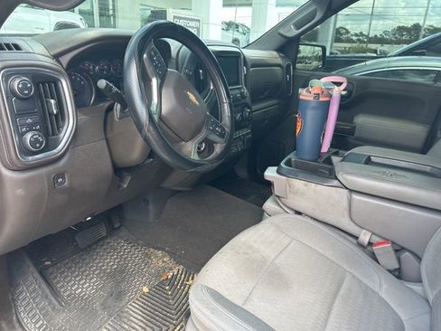 Used 2019 Chevrolet Silverado 1500 LT w/ Convenience Package RWD image 6
