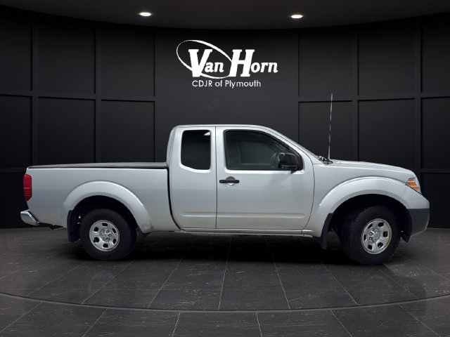 Used 2015 Nissan Frontier S RWD image 8
