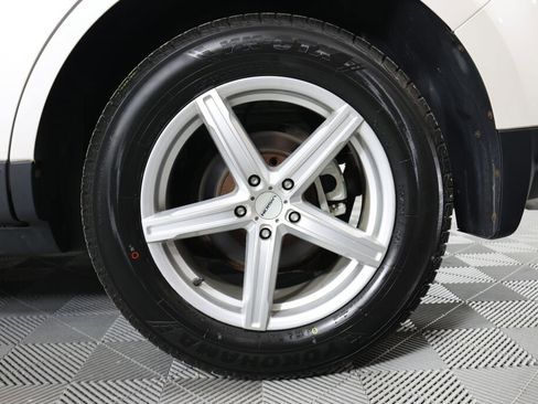 Used 2010 Ford Edge Limited image 8