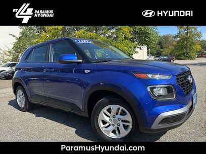 Certified 2022 Hyundai Venue SE