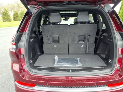 New 2026 Jeep Grand Cherokee L Limited AWD/4WD image 13