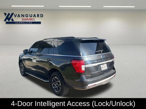 Used 2022 Ford Expedition XLT image 7