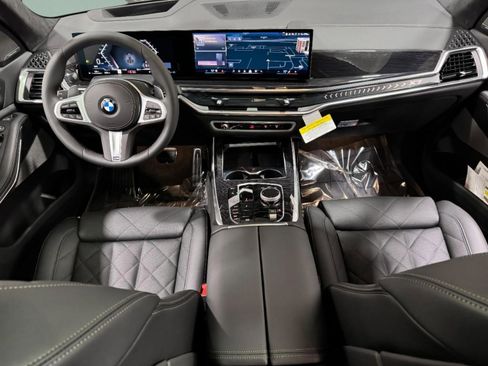 New 2026 BMW X7 xDrive40i w/ M Sport Package image 15