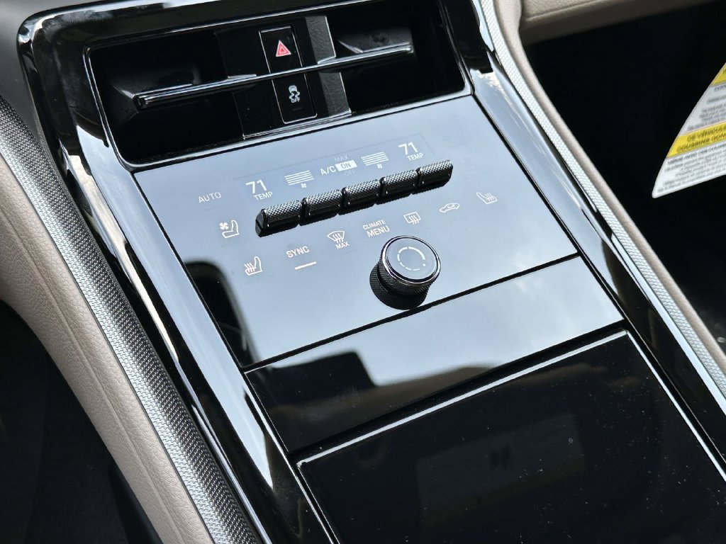 New 2026 Porsche Panamera 4 AWD/4WD image 26