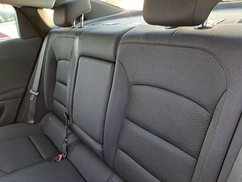 Used 2025 Chevrolet Malibu LT image 22