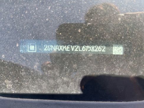 Used 2020 Chevrolet Equinox LT FWD image 10