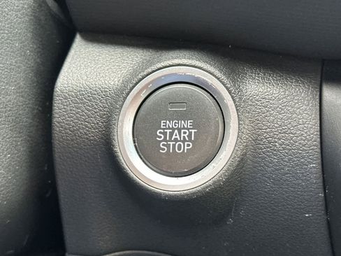 Used 2022 Hyundai Kona SEL image 23