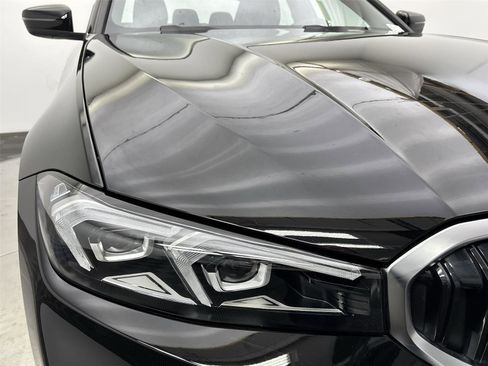 Used 2025 BMW 330i xDrive Sedan w/ Convenience Package image 18