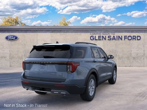 New 2026 Ford Explorer Active RWD image 8