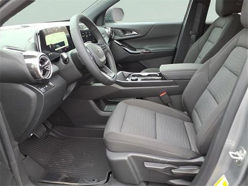 New 2026 Chevrolet Equinox LT image 16