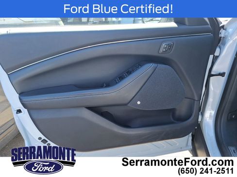 Used 2021 Ford Mustang Mach-E Premium RWD image 9