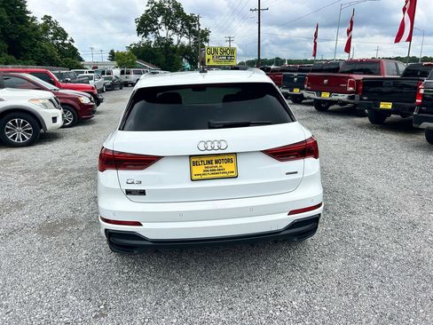Used 2021 Audi Q3 2.0T Premium w/ Convenience Package AWD/4WD image 15