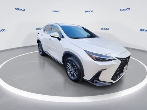 Used 2022 Lexus NX 350h AWD image 2