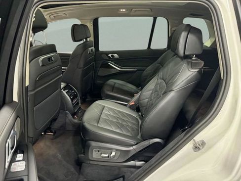 Certified 2026 BMW X7 xDrive40i AWD/4WD image 10