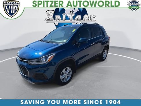 Used 2020 Chevrolet Trax LT w/ LT Convenience Package AWD/4WD image 4