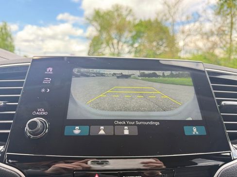 Used 2022 Honda Pilot Special Edition image 16