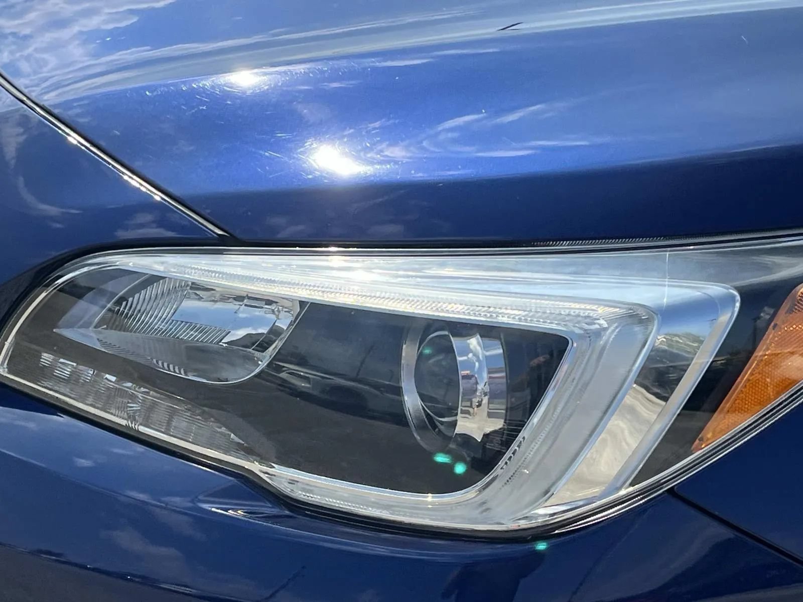 Used 2017 Subaru Outback 3.6R Touring AWD/4WD image 9