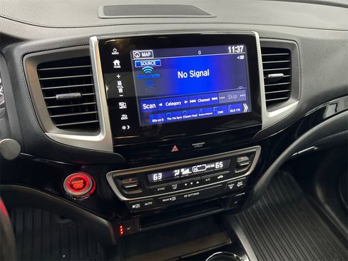 Used 2020 Honda Ridgeline RTL-E image 30