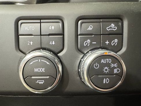 New 2026 GMC Sierra 3500 Denali Ultimate image 22