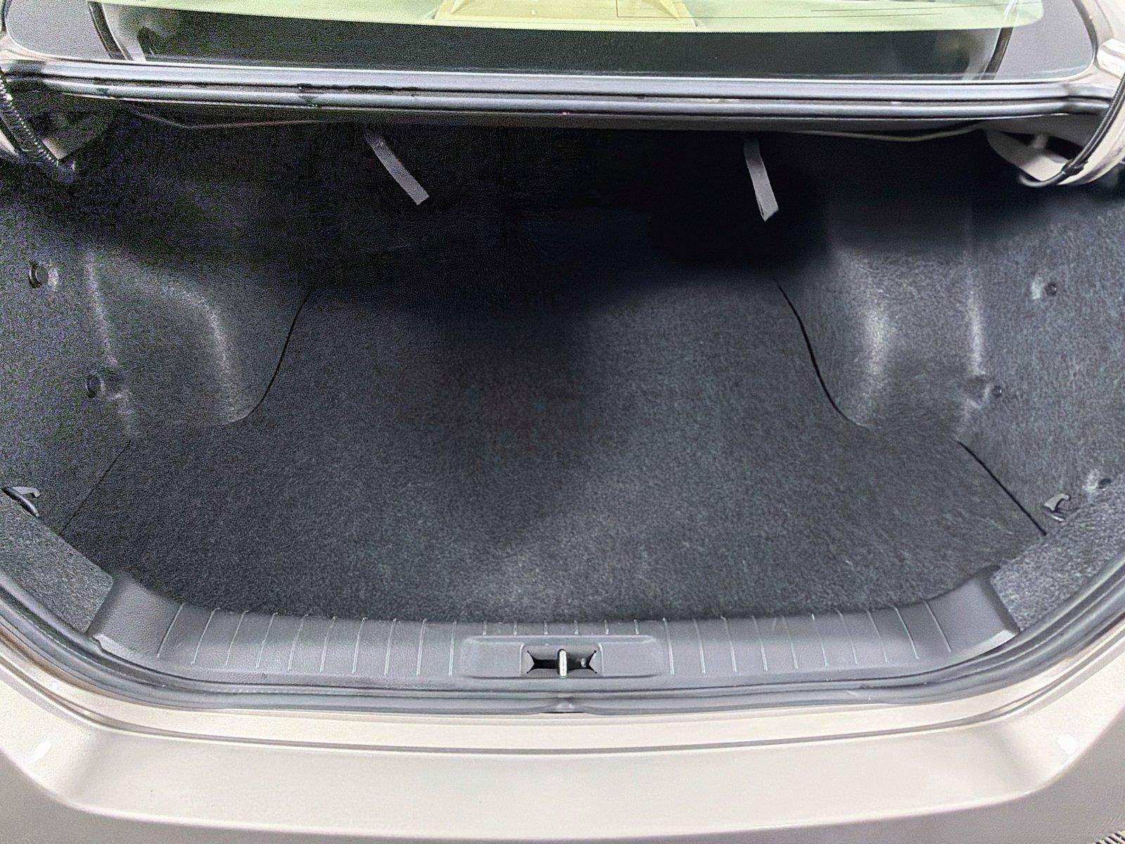 Used 2013 Nissan Altima 3.5 SL w/ Technology Pkg FWD image 14