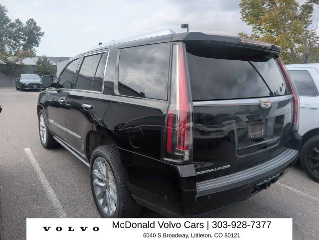 Used 2017 Cadillac Escalade Premium Luxury AWD/4WD image 2
