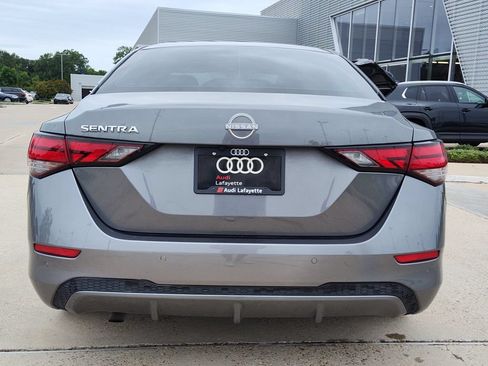 Used 2025 Nissan Sentra S FWD image 7