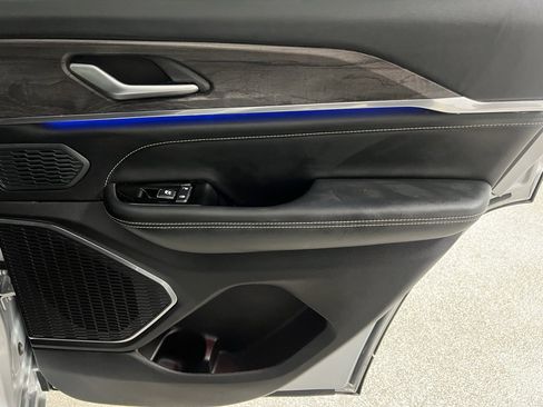 Used 2023 Jeep Grand Cherokee Overland image 57