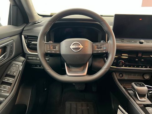 New 2026 Nissan Rogue Platinum w/ Platinum Premium Package image 12