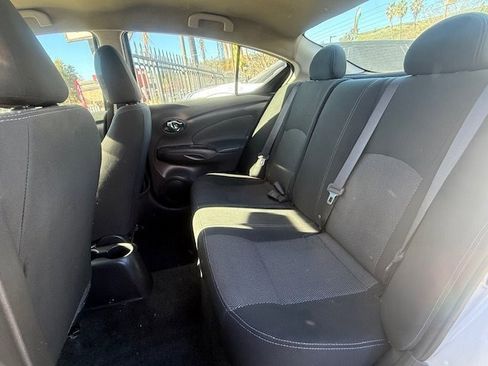 Used 2019 Nissan Versa SV image 7