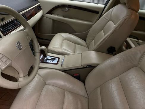 Used 2008 Volvo XC70 3.2 AWD/4WD image 10