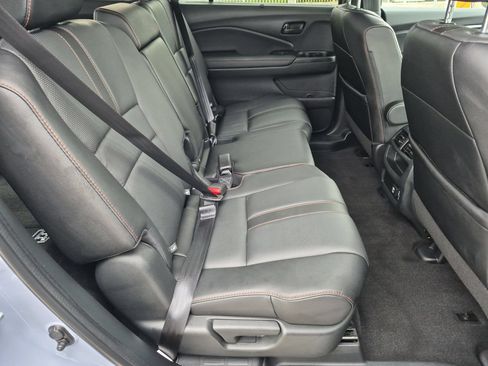 Used 2023 Honda Passport TrailSport image 31