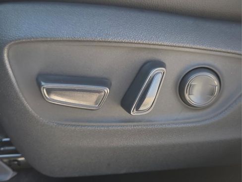 New 2026 Toyota Grand Highlander AWD image 19