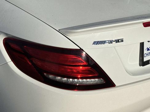 Used 2018 Mercedes-Benz SLC 43 AMG image 28
