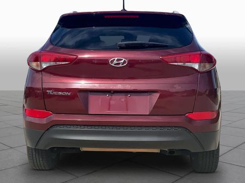 Used 2017 Hyundai Tucson SE w/ SE Popular Package 02 FWD image 5