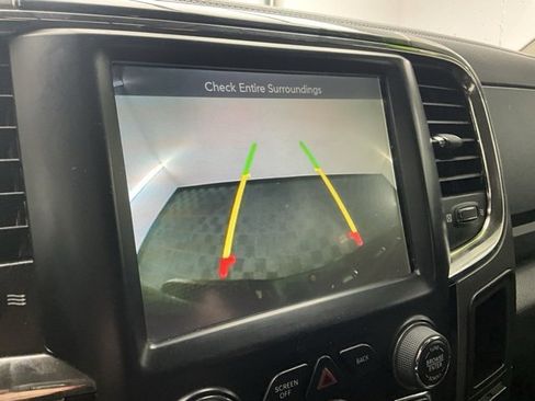 Used 2017 RAM 1500 Sport w/ Black Ram 1500 Sport Group image 5