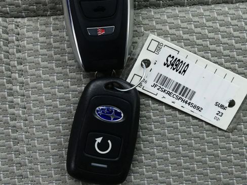 Used 2023 Subaru Forester Premium AWD/4WD image 9