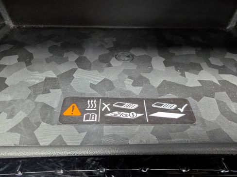 Certified 2023 Chevrolet Colorado Z71 w/ Z71 Convenience Package 2 image 24