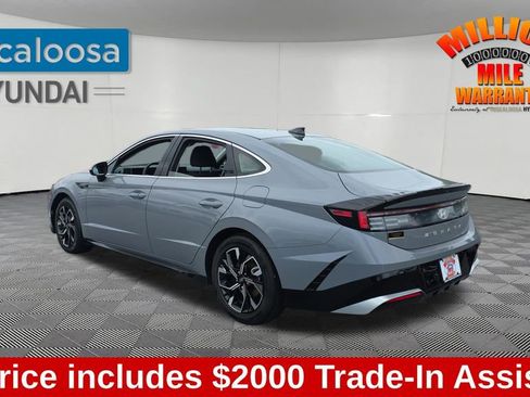 Used 2024 Hyundai Sonata SEL FWD image 5