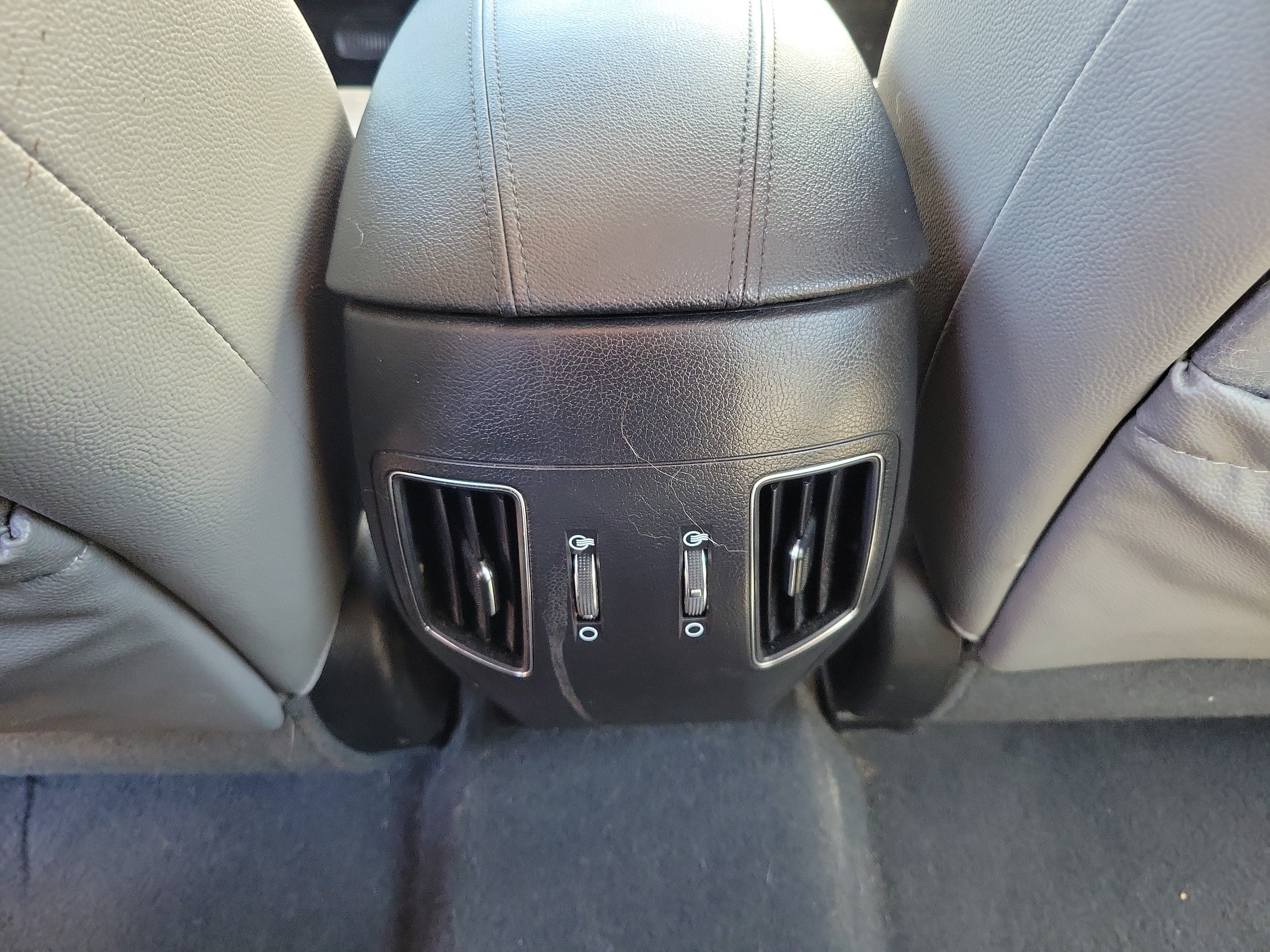 Used 2013 Hyundai Sonata Limited FWD image 9
