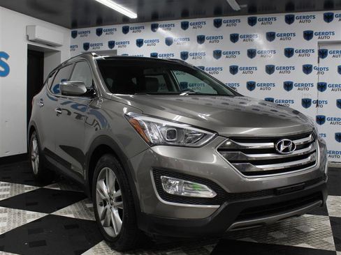 Used 2015 Hyundai Santa Fe Sport 2.0T w/ Option Group 05 AWD/4WD image 5
