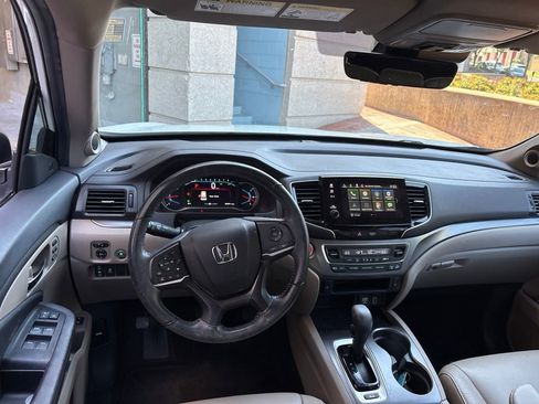 Used 2020 Honda Pilot EX-L image 11