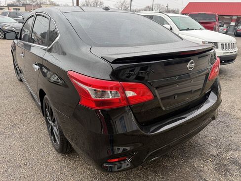 Used 2018 Nissan Sentra SR w/ SR Midnight Edition Package image 4