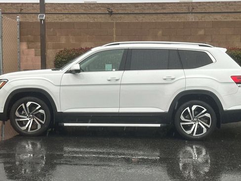 Used 2021 Volkswagen Atlas SEL Premium image 7