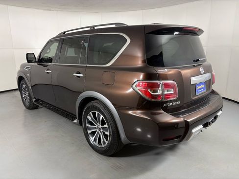 Used 2018 Nissan Armada SL image 6