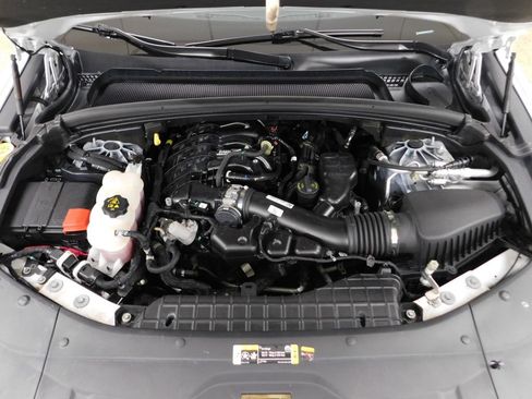 Used 2023 Jeep Grand Cherokee Altitude AWD/4WD image 13
