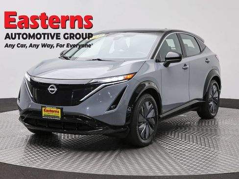 Used 2023 Nissan Ariya FWD image 1